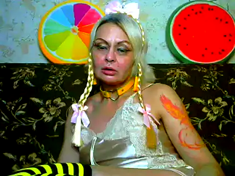 Gardener of Illusions online show from 03/24/26, 03:11