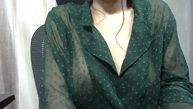 Snapshot of Lovely_Sanvi chatting on 02/24/25, 02:58 Lovely Sanvi online show from 02/24/25, 02:58