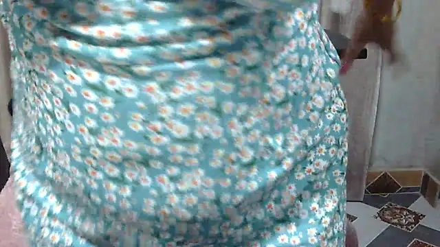 Snapshot of Lovely_Sanvi chatting on 03/15/25, 11:29 Lovely Sanvi online show from 03/15/25, 11:29
