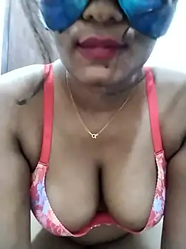 Snapshot of Zaraangle chatting on 05/20/26, 05:08 Zaraangle online show from 05/20/26, 05:08