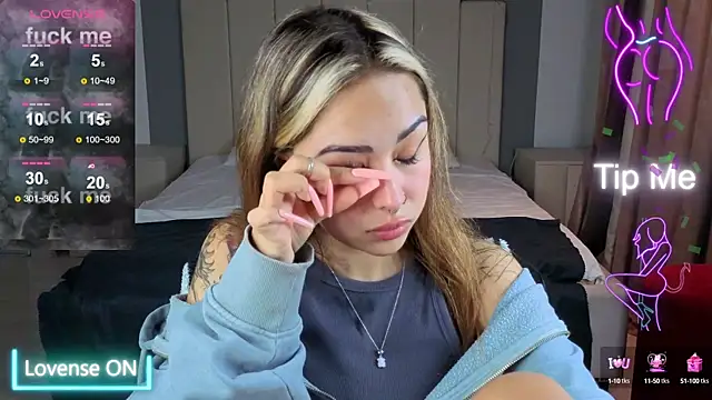 baby  kim online show from 10/10/25, 09:25