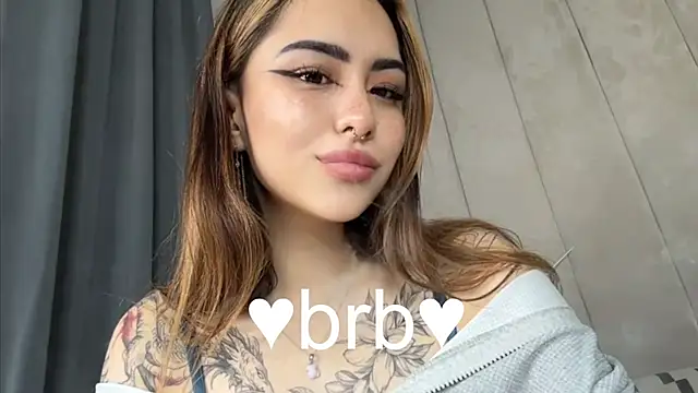 baby  kim online show from 10/18/25, 07:58