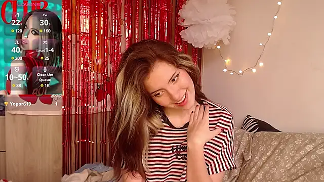 Snapshot of cherrybom969 chatting on 12/13/24, 10:02 cherrybom969 online show from 12/13/24, 10:02