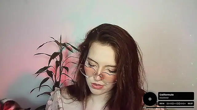 cherrybom969 online show from 11/28/25, 03:31