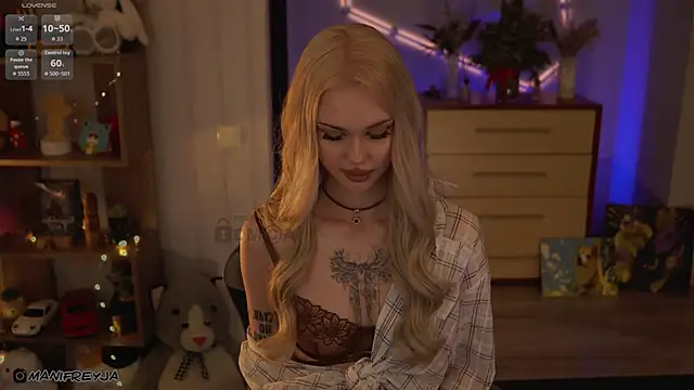 ManiFreyja online show from 02/23/26, 07:00