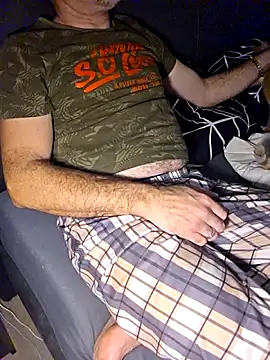 Crosss-23cm online show from 12/17/25, 06:25