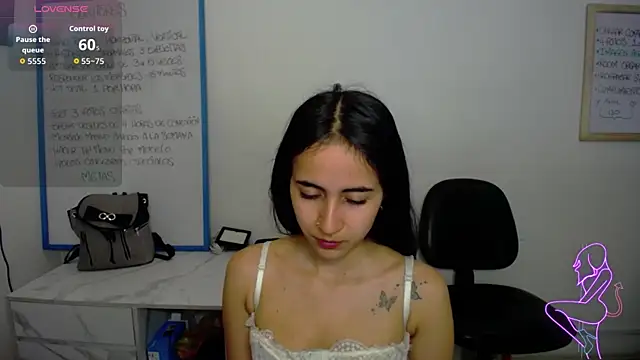 Mia Fischer online show from 10/10/25, 05:12