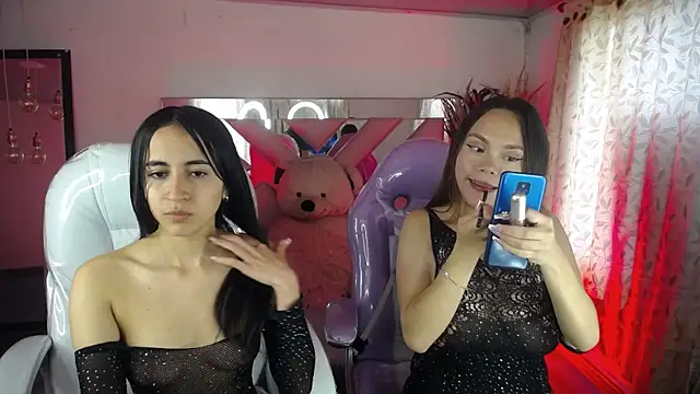 Mia Fischer online show from 10/14/25, 07:25