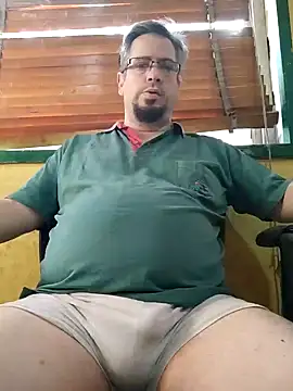Snapshot of MrBig_2024 chatting on 12/07/24, 10:45 MrBig 2024 online show from 12/07/24, 10:45