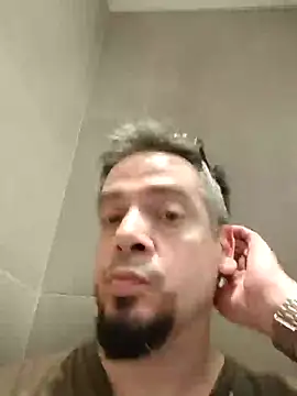 Snapshot of MrBig_2024 chatting on 01/16/25, 05:44 MrBig 2024 online show from 01/16/25, 05:44