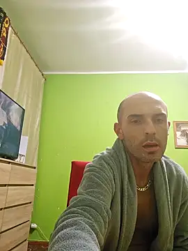 STANISLAW621162 online show from 02/01/25, 02:05