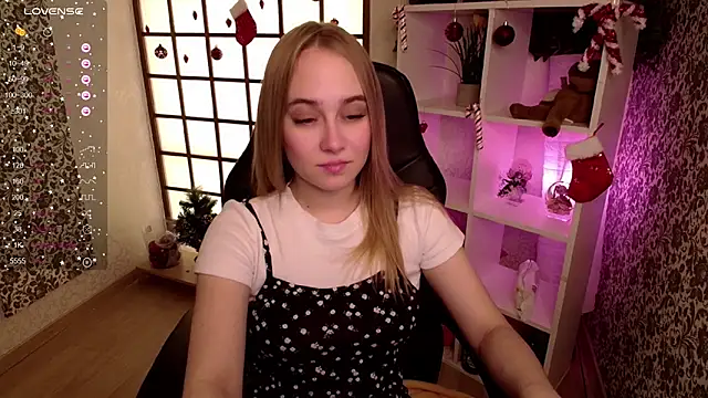 LianaBright online show from 01/20/25, 02:11