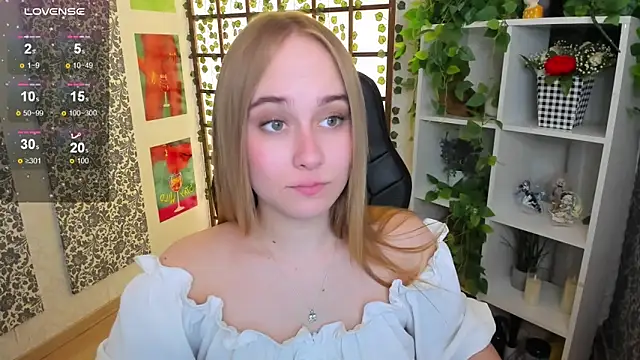 LianaBright online show from 03/05/25, 05:50