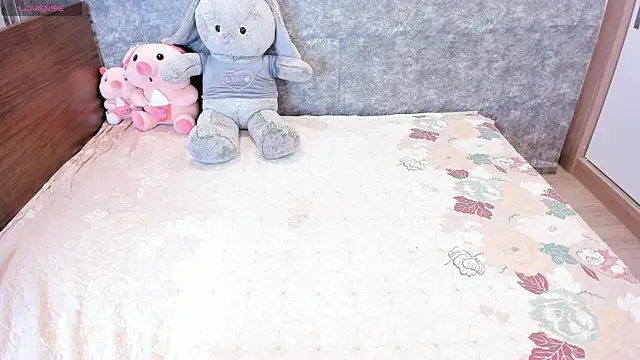  ANNACHAN  online show from 12/26/24, 11:10