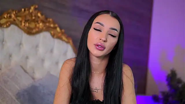 DeniseDevilles online show from 02/12/25, 08:06