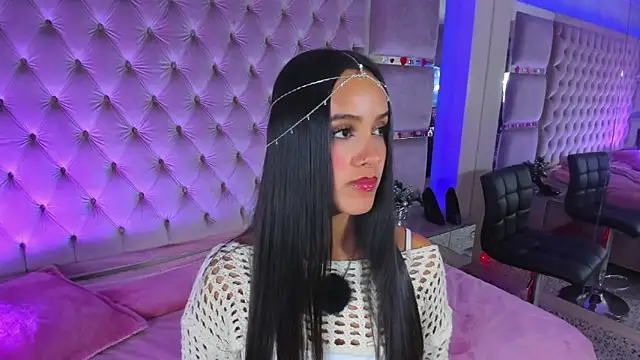 Harii 02 online show from 04/15/26, 07:43