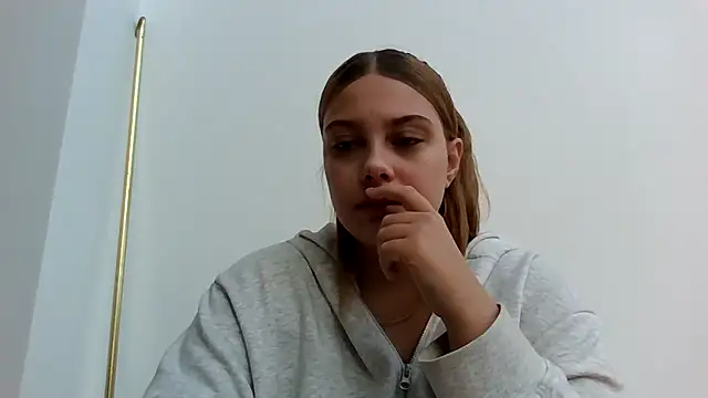 Krystal Tx online show from 09/29/25, 06:29