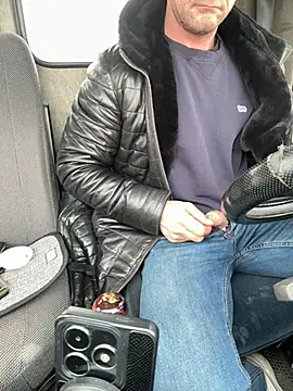 AlexGWoW online show from 02/28/25, 07:37