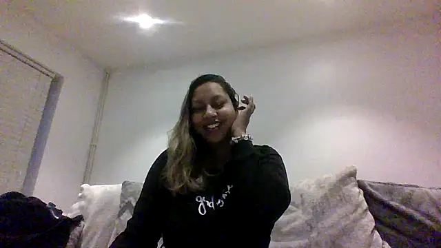 TEMPTING-TAMMY online show from 01/04/25, 07:45