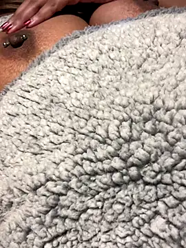 TEMPTING-TAMMY online show from 12/18/25, 06:30