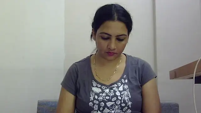 tripti2 online show from 03/19/26, 02:48