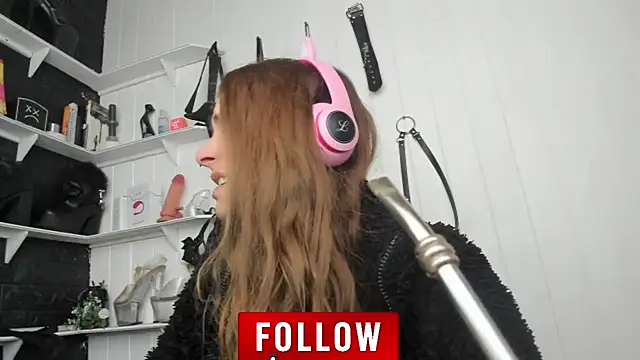 jessiburningheels online show from 09/11/25, 10:48