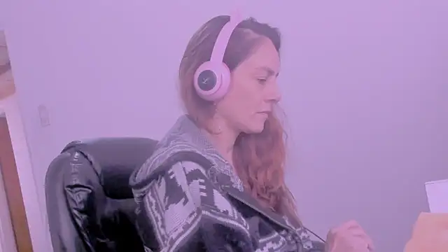 jessiburningheels online show from 04/15/26, 11:39