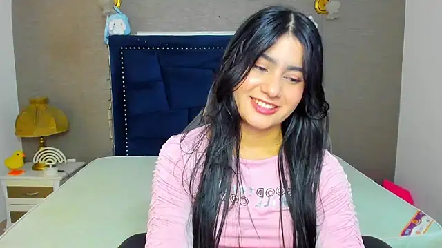 MaiteFlores online show from 05/21/26, 02:13
