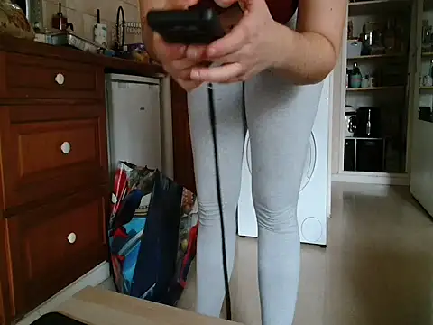 Lauzo21 online show from 10/27/25, 12:53