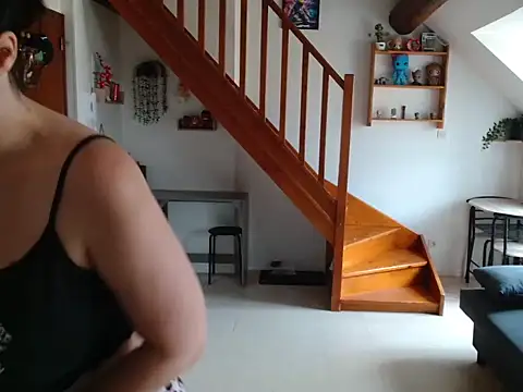 Lauzo21 online show from 06/10/26, 05:28
