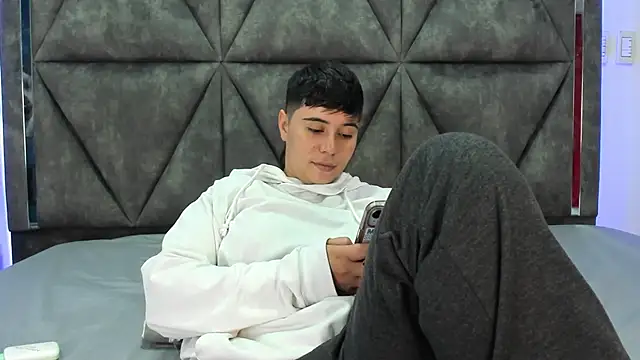 AbbySmiitth  online show from 03/05/26, 11:34