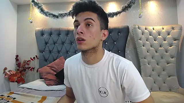 MrWilliseo online show from 12/20/24, 07:50