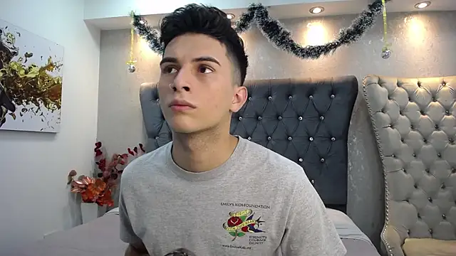 MrWilliseo online show from 12/25/24, 05:47