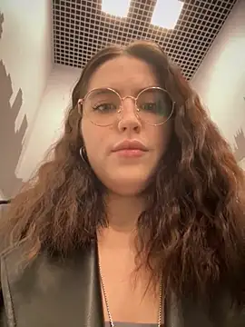 meow girl online show from 11/02/25, 09:00