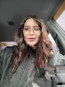 meow girl online show from 01/19/26, 09:57