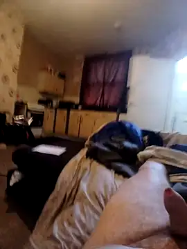 Snapshot of ADAMWILBY34 chatting on 10/28/25, 09:35 ADAMWILBY34 online show from 10/28/25, 09:35