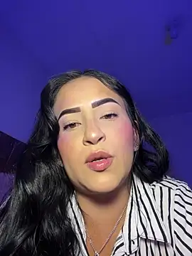 Snapshot of Miss_Ivy4 chatting on 02/08/25, 01:54 Miss Ivy4 online show from 02/08/25, 01:54