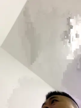 Snapshot of lixiaoshuai8 chatting on 12/14/25, 02:44 lixiaoshuai8 online show from 12/14/25, 02:44