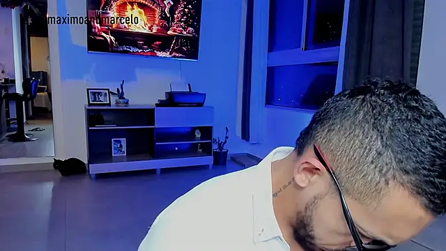 Maximo Marcelo online show from 12/04/24, 03:04