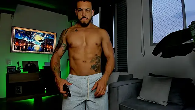 Maximo Marcelo online show from 02/06/25, 11:15