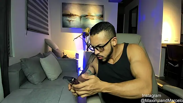 Maximo Marcelo online show from 03/18/25, 11:20