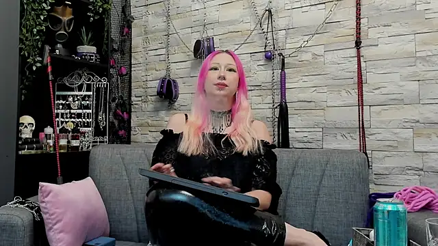 CruelMistress online show from 12/24/24, 12:44