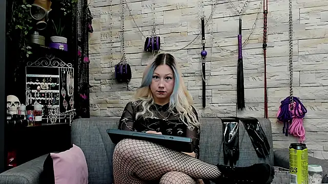 CruelMistress online show from 12/23/25, 12:52