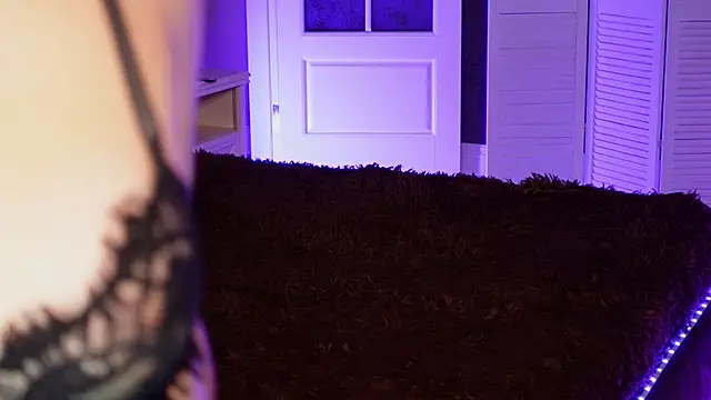 DinaCandy online show from 11/14/25, 08:24