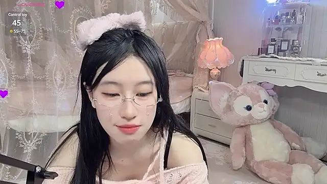 JennieKim RoseannePark online show from 12/21/24, 07:38