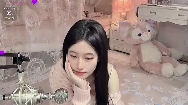 JennieKim RoseannePark online show from 12/22/24, 06:28