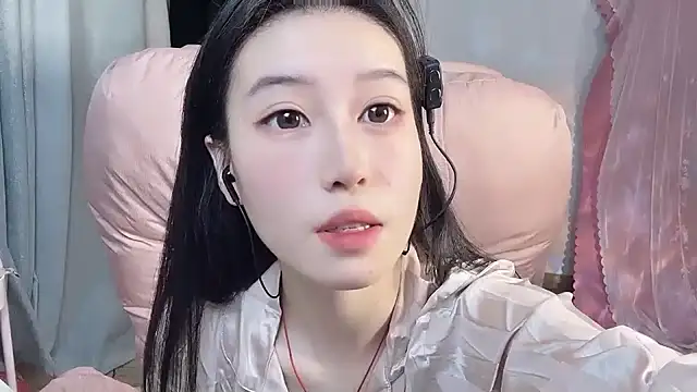 JennieKim RoseannePark online show from 01/21/25, 02:05