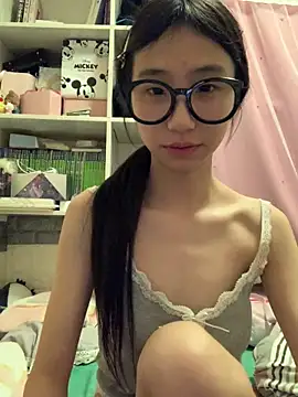 JennieKim RoseannePark online show from 03/09/26, 05:50