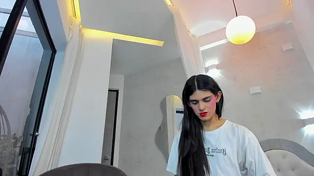 Venusflame   online show from 11/24/25, 11:54