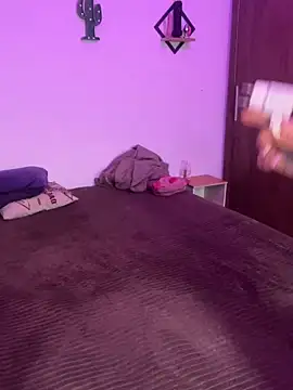 pepsicolacouple online show from 11/04/25, 02:38